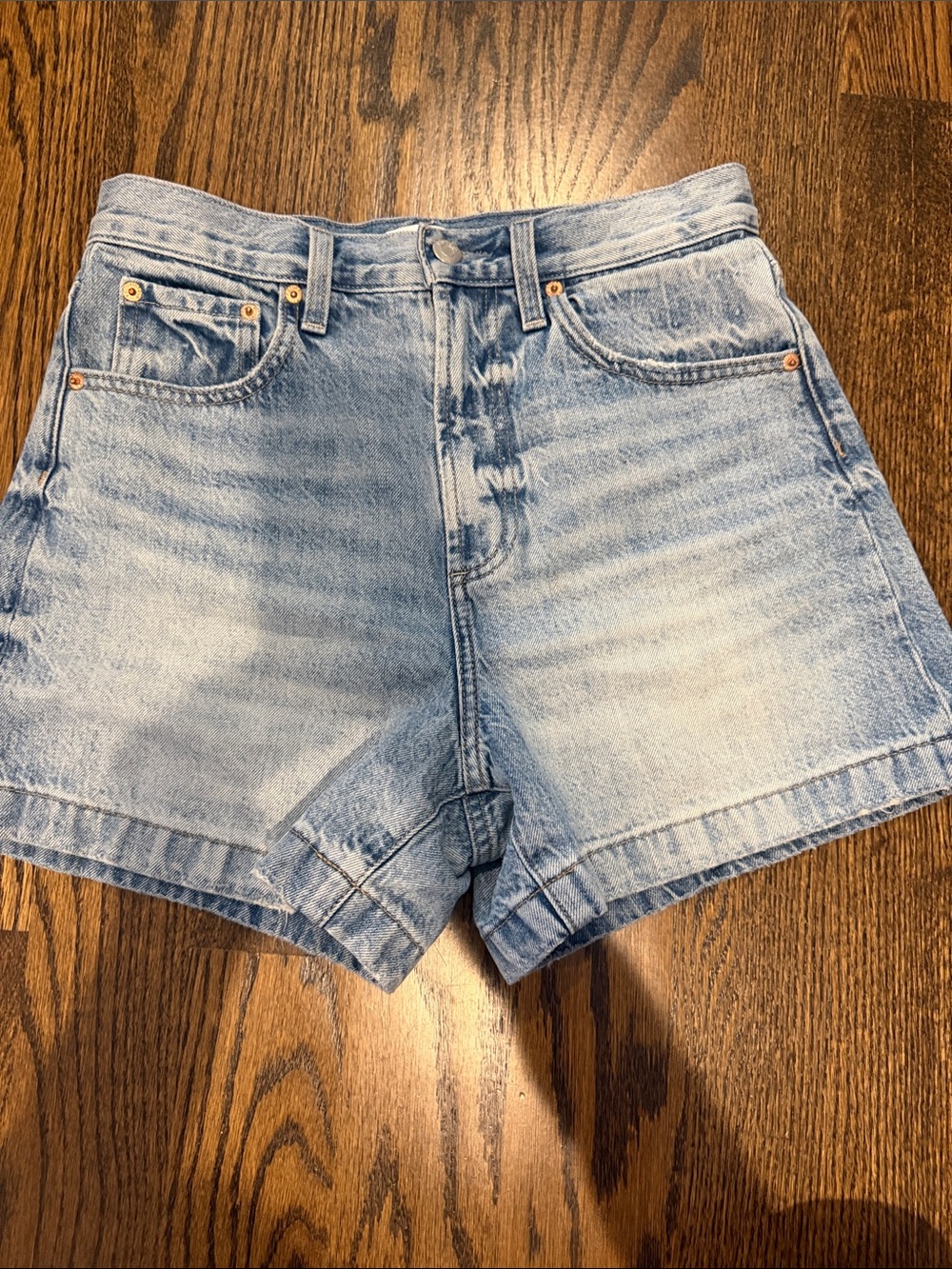 Pistola Saige Classic Light Blue Denim Women's Shorts